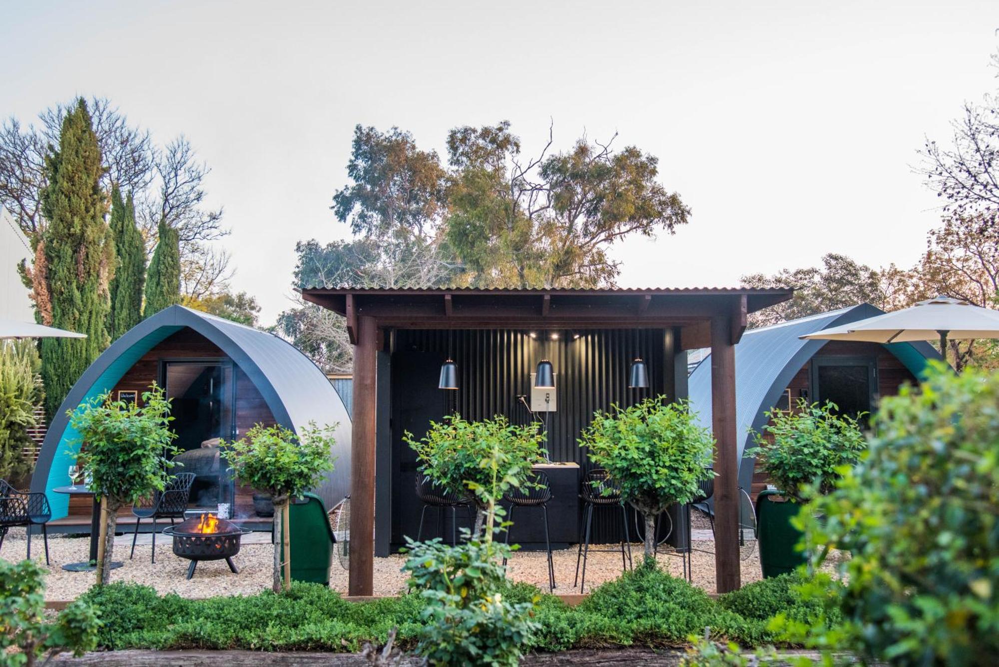 グリフィス Jen'S Garden Pods Bed & Breakfast エクステリア 写真